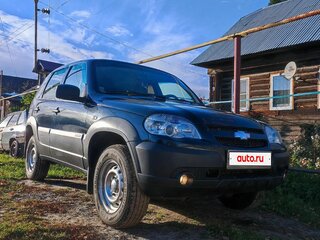 2016 Chevrolet Niva I Рестайлинг, чёрный, 700000 рублей, вид 2
