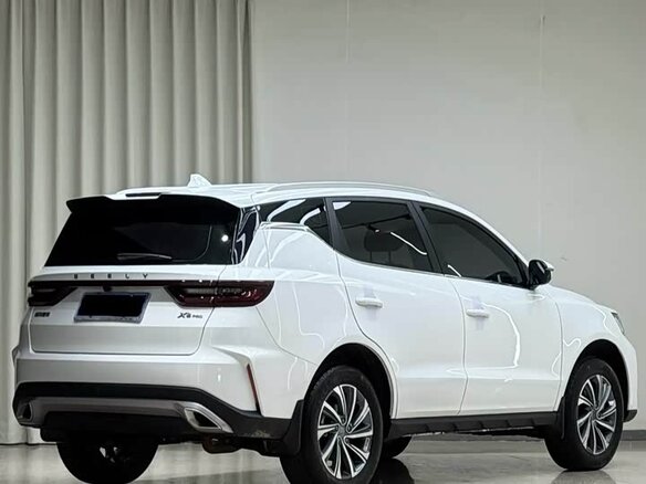 2024 Geely Vision X6 Pro, белый, 1060000 рублей - вид 9
