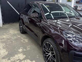 2022 Porsche Macan I Рестайлинг 2, красный, 8499999 рублей, вид 2