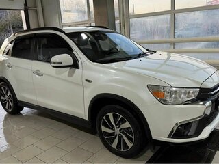 2019 Mitsubishi ASX I Рестайлинг 2, белый, 2000000 рублей, вид 1