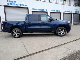 2023 Ram 1500 Crew Cab eTorque V, синий, 5800000 рублей, вид 2