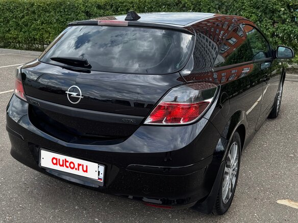 2010 Opel Astra GTC H Рестайлинг, чёрный, 590000 рублей - вид 9