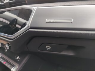 2022 Audi Q3 35 TFSI II (F3), серый, 3290000 рублей, вид 3