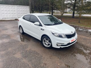 2017 Kia Rio III Рестайлинг, белый, 790000 рублей, вид 2