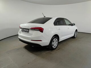 2021 Skoda Rapid II, белый, 1295000 рублей, вид 5