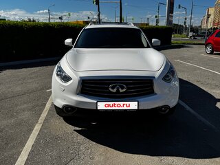 2016 Infiniti QX70, белый, 2620000 рублей, вид 1