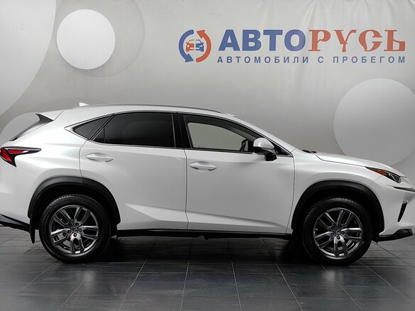 2020 Lexus NX 200 I Рестайлинг, белый, 2980000 рублей - вид 4