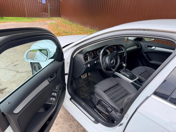 2012 Audi A4 IV (B8) Рестайлинг, белый, 1490000 рублей - вид 4