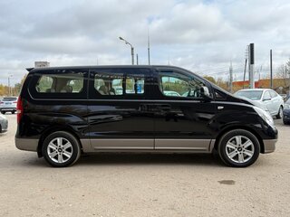 2010 Hyundai Grand Starex I, чёрный, 1580000 рублей, вид 5
