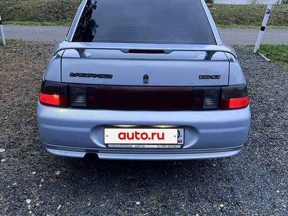 2004 Lada (ВАЗ) 2110, серебристый, 330000 рублей - вид 8