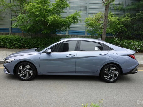 2023 Hyundai Avante VII Рестайлинг, серый, 1770000 рублей, вид 4