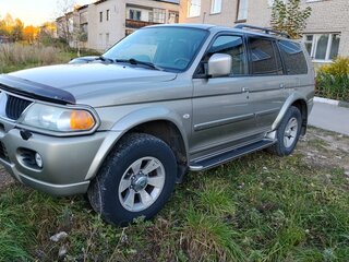 2006 Mitsubishi Pajero Sport I Рестайлинг, бежевый, 1350000 рублей, вид 1