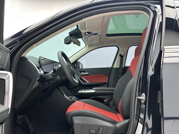 2023 BMW X1 Long 20Li sDrive III (U11/U12), чёрный, 3235000 рублей - вид 9