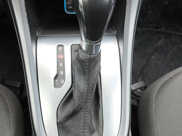 2014 Opel Astra J Рестайлинг, коричневый, 750000 рублей - вид 11