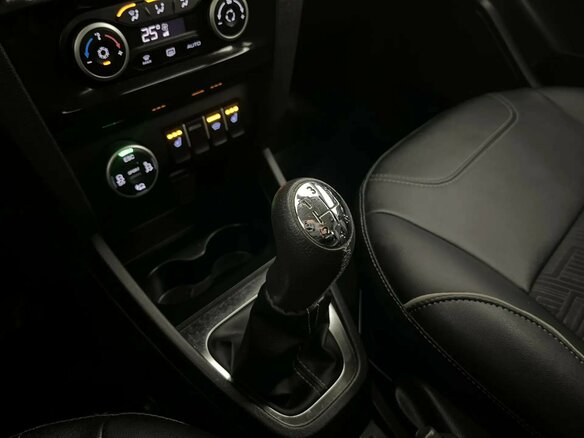 2019 Lada (ВАЗ) XRAY Cross I, серебристый, 920000 рублей - вид 14