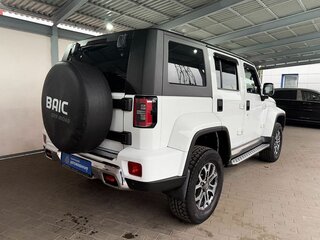 2023 BAIC BJ40 I Рестайлинг, белый, 2950000 рублей, вид 5