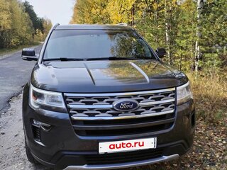 2018 Ford Explorer V Рестайлинг 2, серый, 2630000 рублей, вид 1