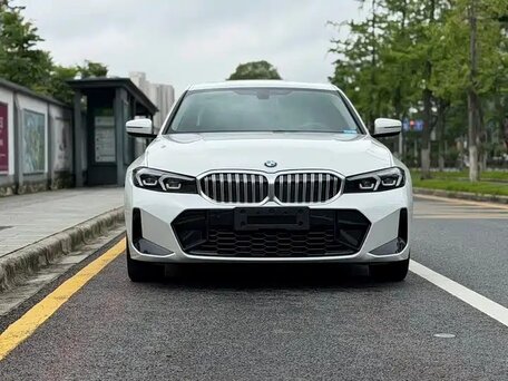 2023 BMW 3 серии 320i VII (G2x) Рестайлинг, белый, 3258000 рублей, вид 2
