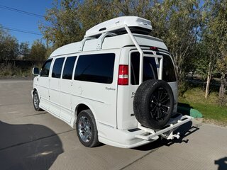 2013 GMC Savana I Рестайлинг, белый, 4000000 рублей, вид 5