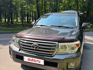 2012 Toyota Land Cruiser 200 Series Рестайлинг 1, серый, 2800000 рублей, вид 2
