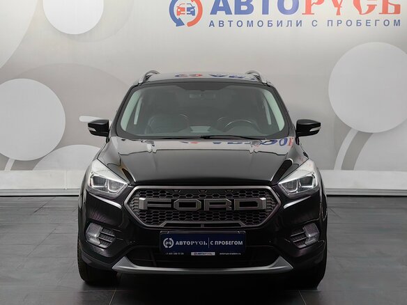 2018 Ford Kuga II Рестайлинг, чёрный - вид 2