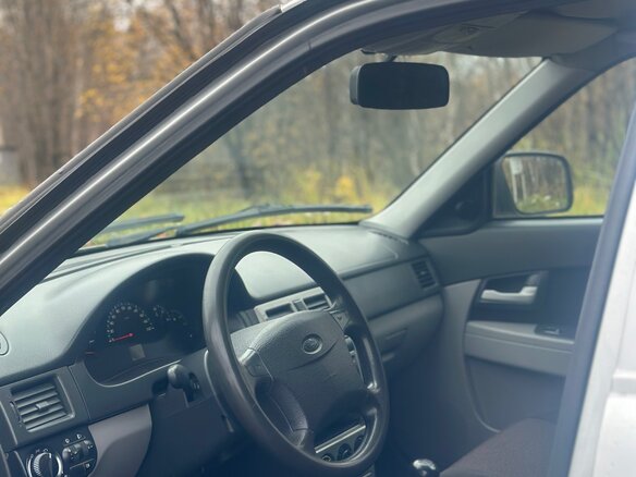 2009 Lada (ВАЗ) Priora I, серебристый, 230000 рублей - вид 13