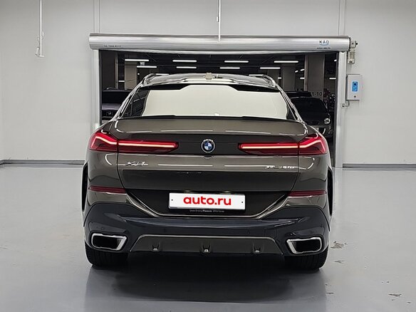 2025 BMW X6 30d III (G06) Рестайлинг, серебристый, 12830000 рублей - вид 1
