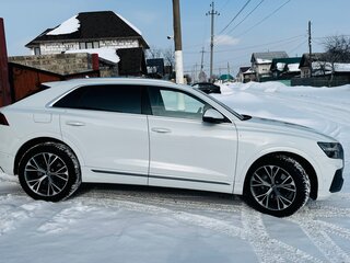 2020 Audi Q8 50 TDI I (4M), белый, 7450000 рублей, вид 4