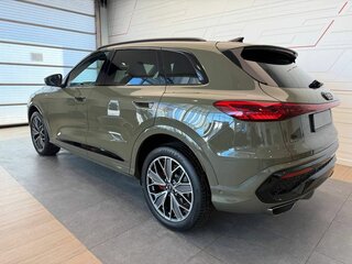 2026 Audi Q5 L III (GU), зелёный, 6490000 рублей, вид 4