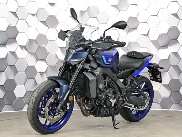 2024 Yamaha MT-09 (FZ-09), синий, 1179000 рублей - вид 1