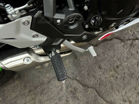 2021 Kawasaki Ninja 650, зелёный, 880000 рублей - вид 36