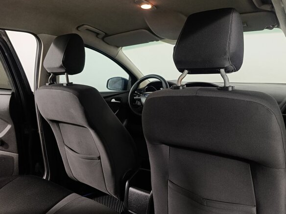 2011 Ford Focus III, чёрный - вид 9