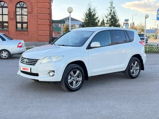 2011 Toyota RAV4 III (XA30) Рестайлинг, белый, 1650000 рублей, вид 1