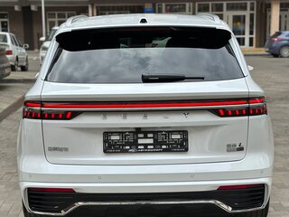 2026 Geely Monjaro (Xingyue L) I Рестайлинг 2 (China Market), белый, 3999999 рублей, вид 5