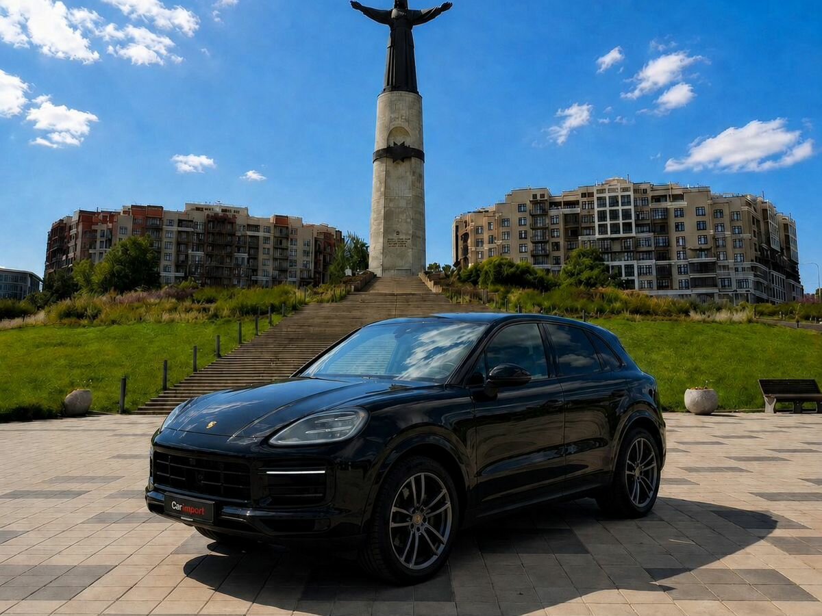 Открыть фотографии: Porsche Cayenne III Рестайлинг