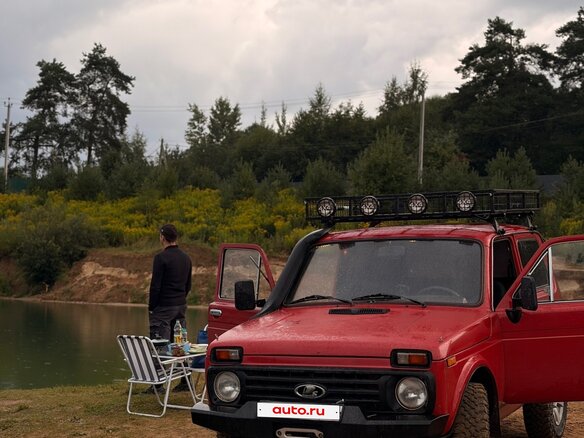 1990 Lada (ВАЗ) 2121 (4x4) I, красный, 285000 рублей - вид 12