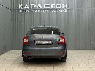 2011 Skoda Octavia II (A5) Рестайлинг, серый, 799000 рублей, вид 4