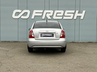 2007 Hyundai Verna II, серебристый, 549000 рублей, вид 4