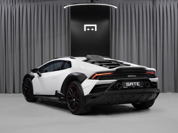2023 Lamborghini Huracán Sterrato I Рестайлинг, белый, 42900000 рублей - вид 8