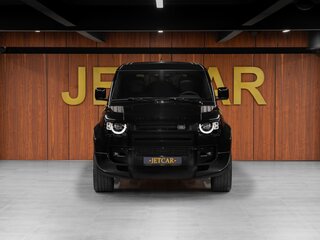 2021 Land Rover Defender 110 II, чёрный, 14500000 рублей, вид 2