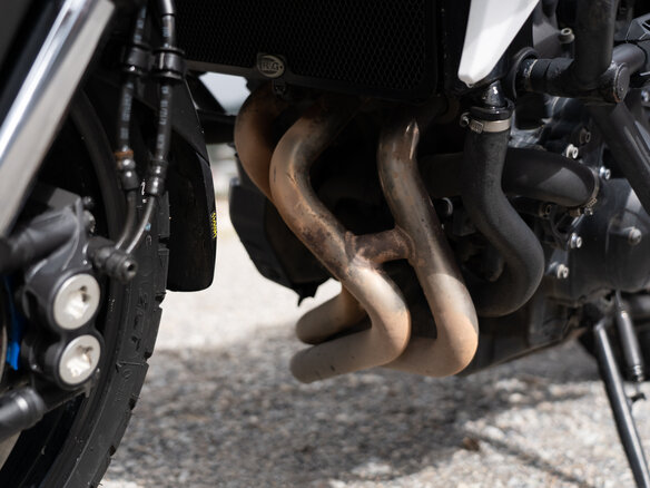 2018 Yamaha MT-09 Tracer (FJ-09), серый, 750000 рублей - вид 24