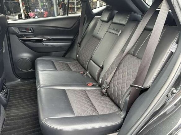 2020 Toyota Harrier III (XU60) Рестайлинг, чёрный, 2620001 рублей - вид 12