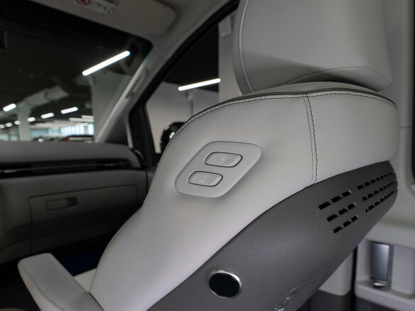 2024 Hyundai Staria I, чёрный, 7970000 рублей - вид 17