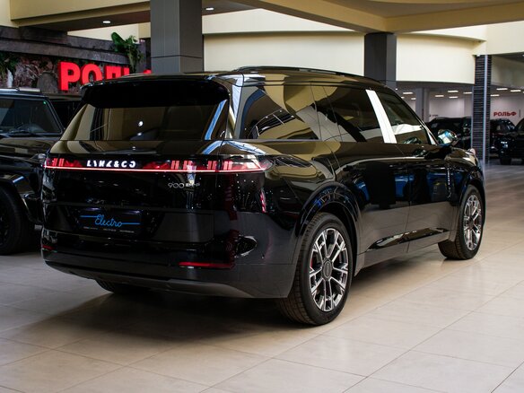 2026 Lynk & Co 900, чёрный, 7850000 рублей - вид 4