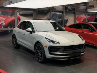 2026 Porsche Macan I Рестайлинг 2, серый, 12490000 рублей, вид 4