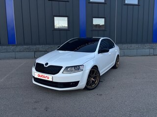2013 Skoda Octavia III (A7), белый, 1375000 рублей, вид 3