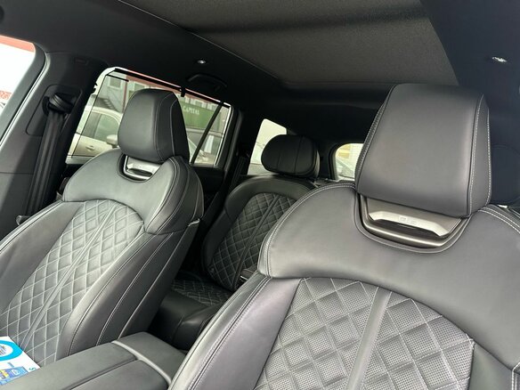 2024 Audi Q6 45 TFSI, чёрный, 7449000 рублей - вид 5