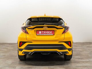 2017 Toyota C-HR I, жёлтый, 2230000 рублей, вид 3
