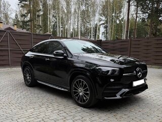 2021 Mercedes-Benz GLE Coupe 450 II (C167), чёрный, 8490000 рублей, вид 2