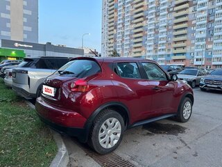 2011 Nissan Juke I, красный, 850000 рублей, вид 5
